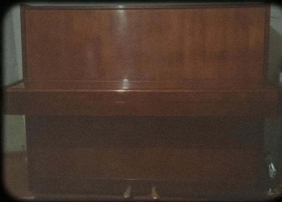 Продаётся пианино, в хорошем состоянии.Беларус.