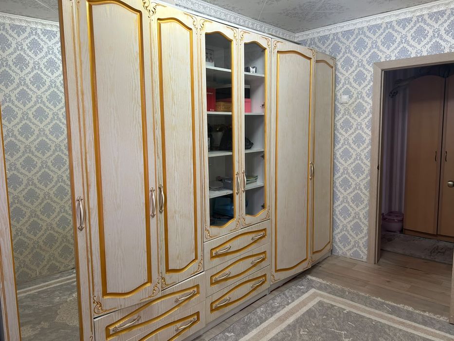 Шифонер и стенка