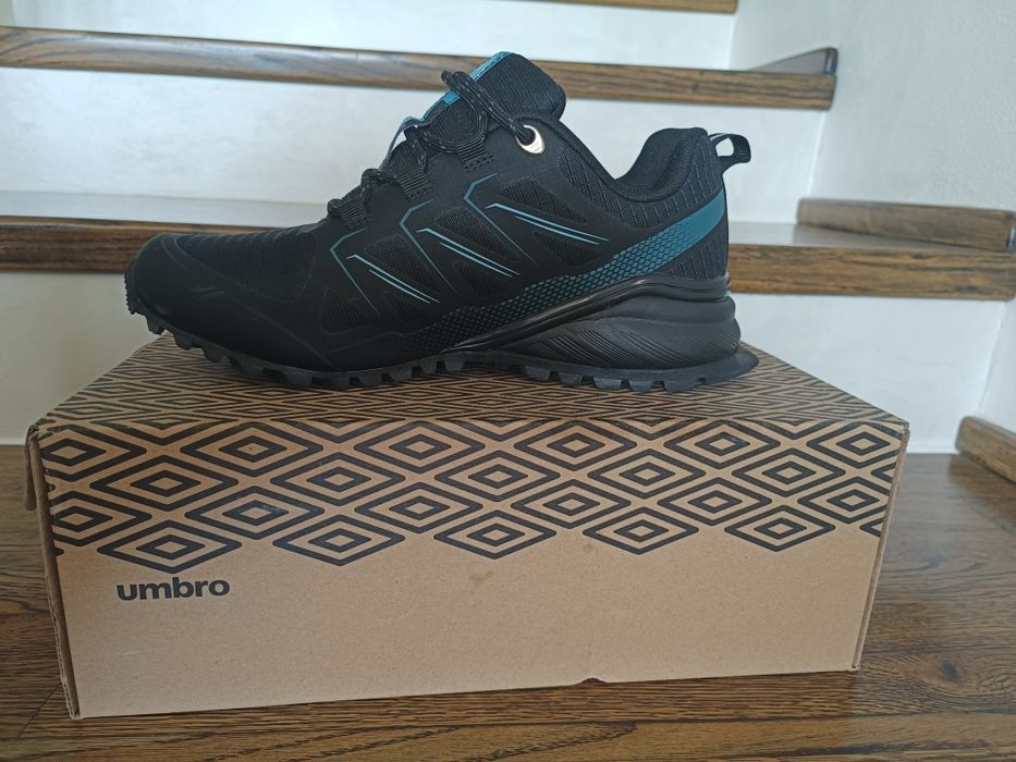 Adidași  UMBRO  - Noi