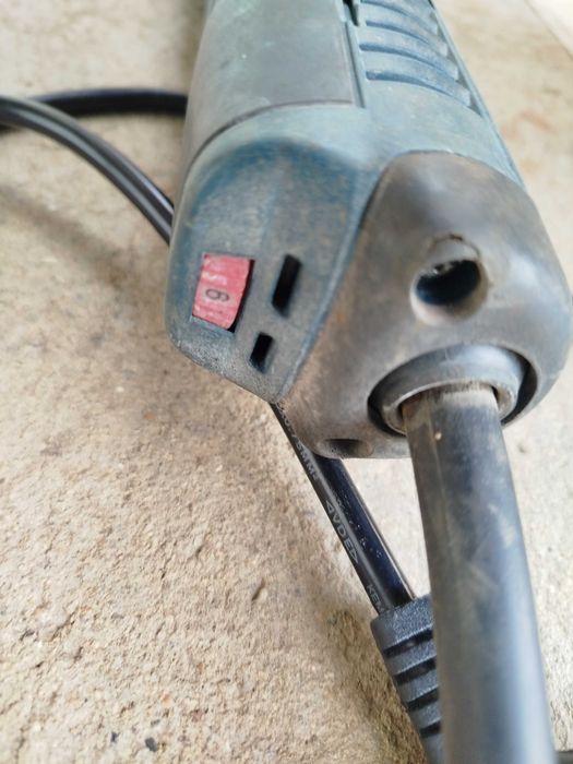 Реноватор BOSCH GOP 300 SCE -за ремонт