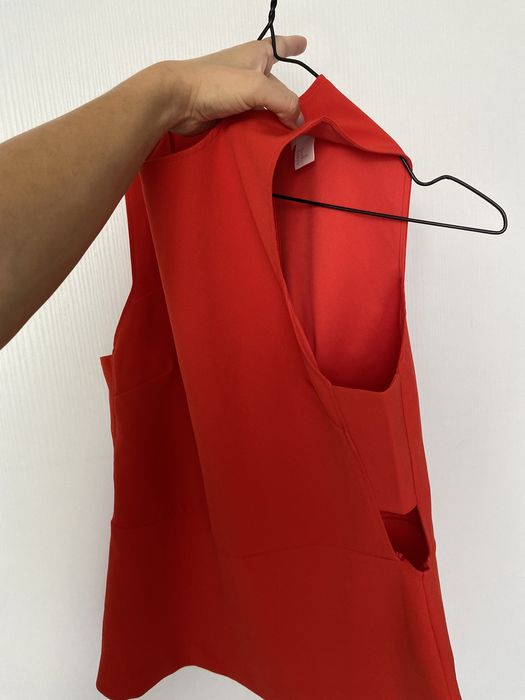 Червен потник на Зара, H&M