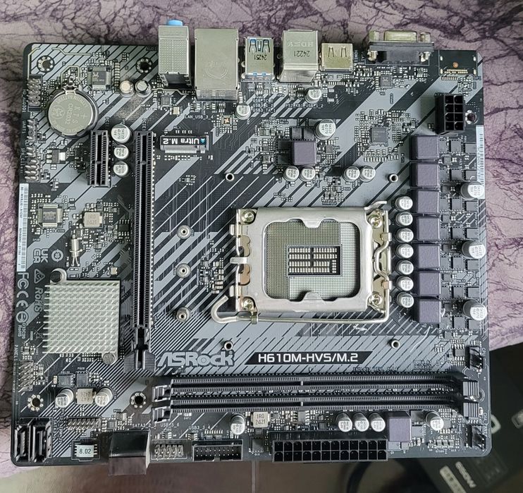 Комплектующие и аксессуары для ПК