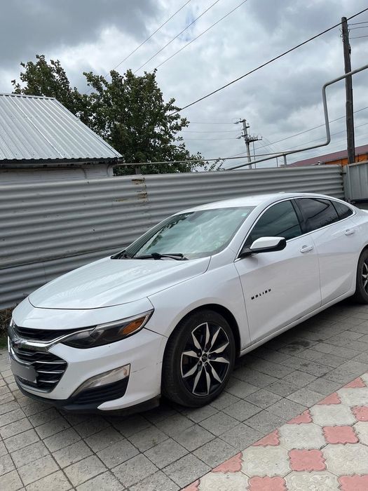 Продаю Шевроле Малибу