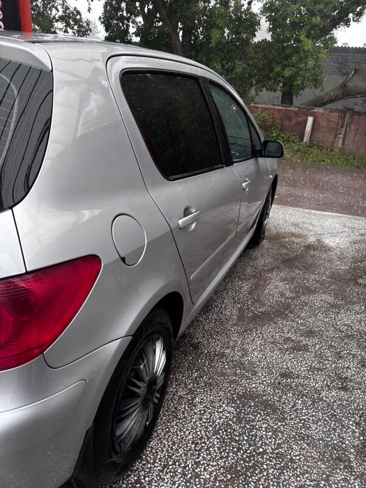 Продам Peugeot 307