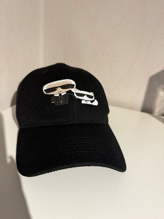 Луксозни маркови шапки Karl Lagerfeld, DKNY, Liu Jo, US Polo Assn