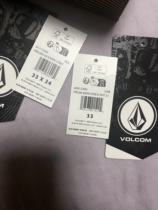 Volcom frickin pants size 33 къси и дълги панталони