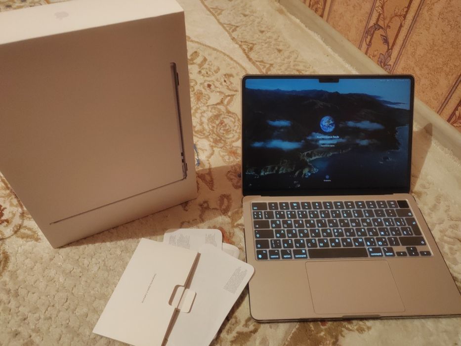 MacBook Air 13.6 сатылады