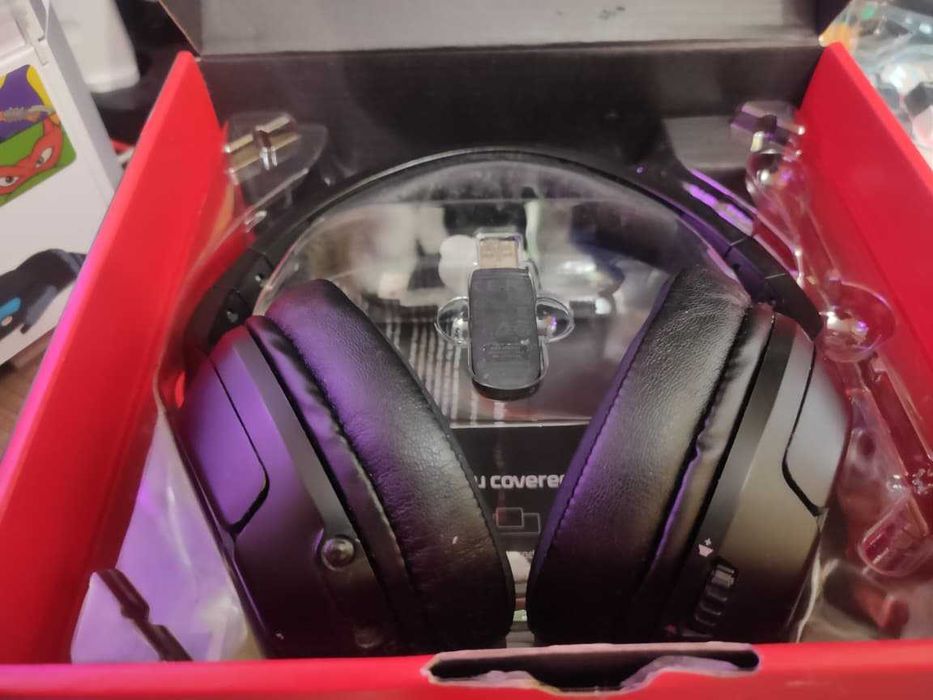 HyperX Cloud Flight Wireless в полностью рабочем состоянии, Б/У