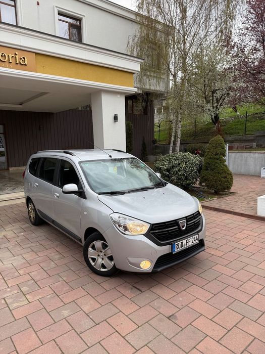 Dacia Lodgy 2018 Dacia Lodgy 1.6i GPL fabrica masina buna