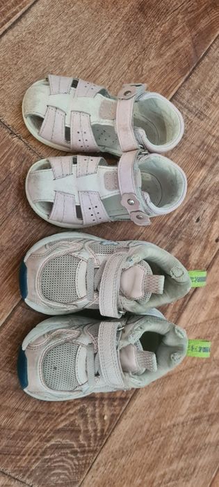 Сандали для дев + кроссовки