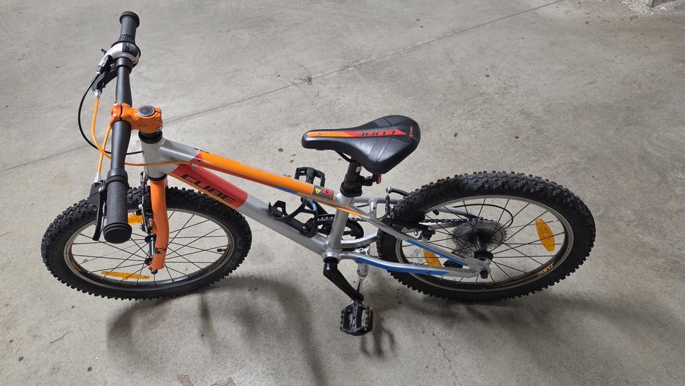 Детски велосипед Cube acid 200