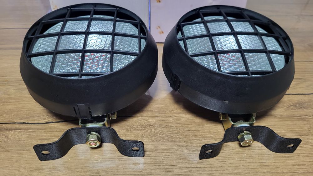 Set 2 x proiectoare bec H3 auto/barca/atv noi