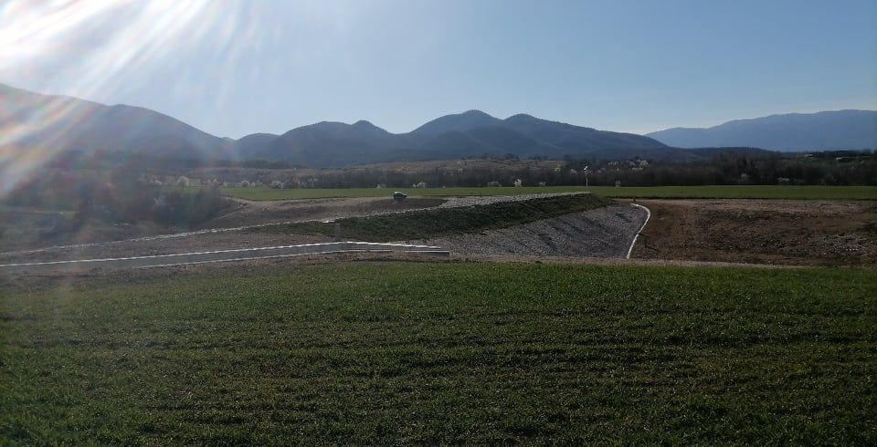 Продава се Земеделски имот в с. Новаково, Област Пловдив -  кв.м за 1800 €/дка - Снимка #9