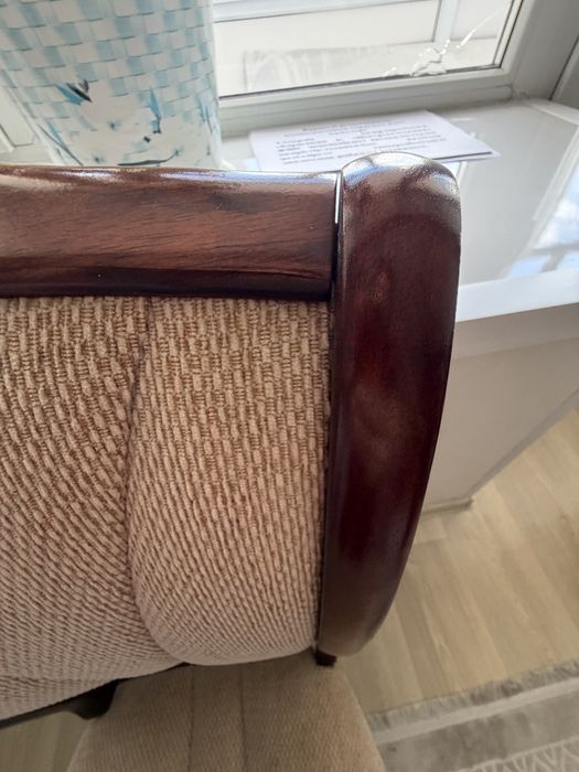 Продам стулья в количестве 6 шт