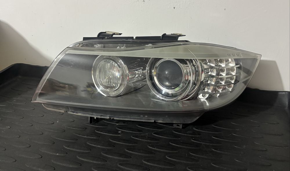 Far bixenon adaptiv BMW E90 E91 LCI