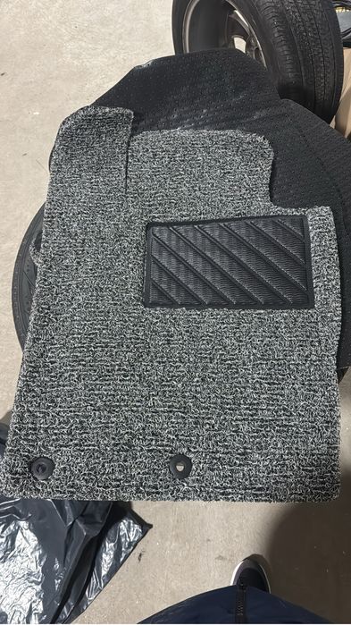 Полики, коврики салона Grandeur HG