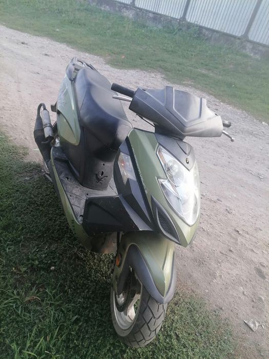 Продам мопед Racer stels 150