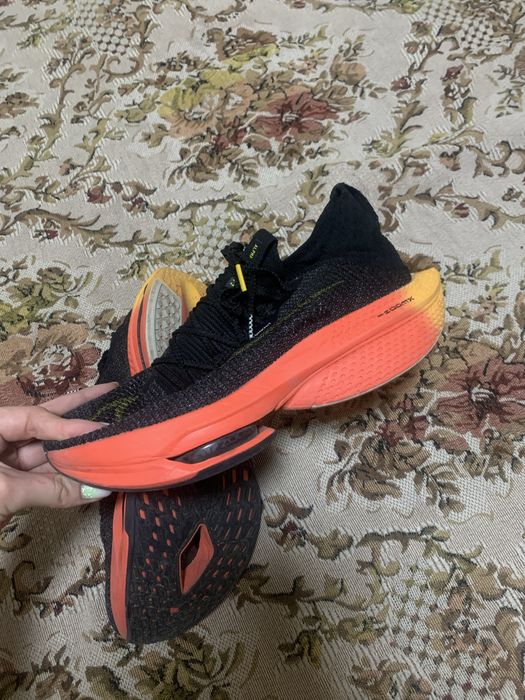 Беговые кроссовки 41 размер