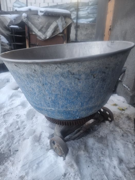 Продам тестомес!