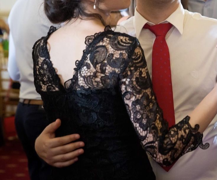 Rochie Miss Grey din dantela neagră, mărime S