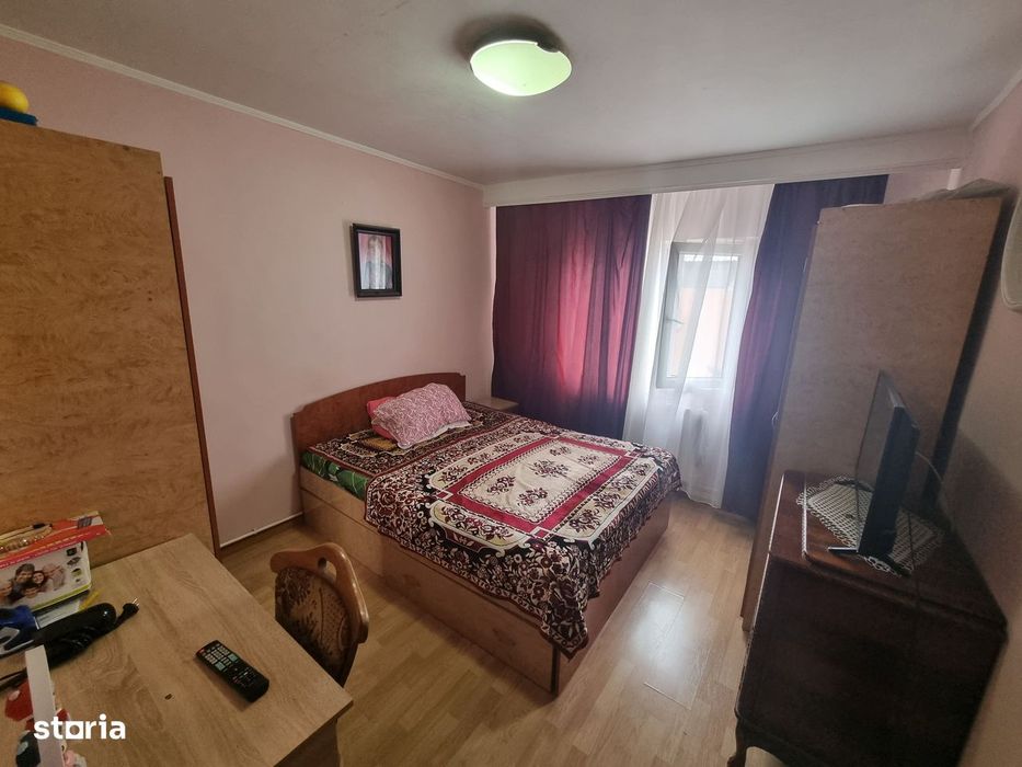 4 Camere Dacia, 2 Bai, 2 Ap Pe Palier