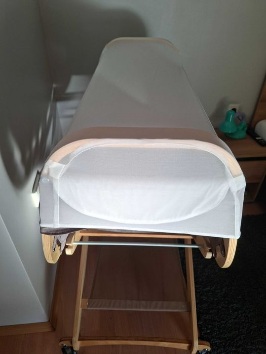 Продавам  бебешко легло тип люлка