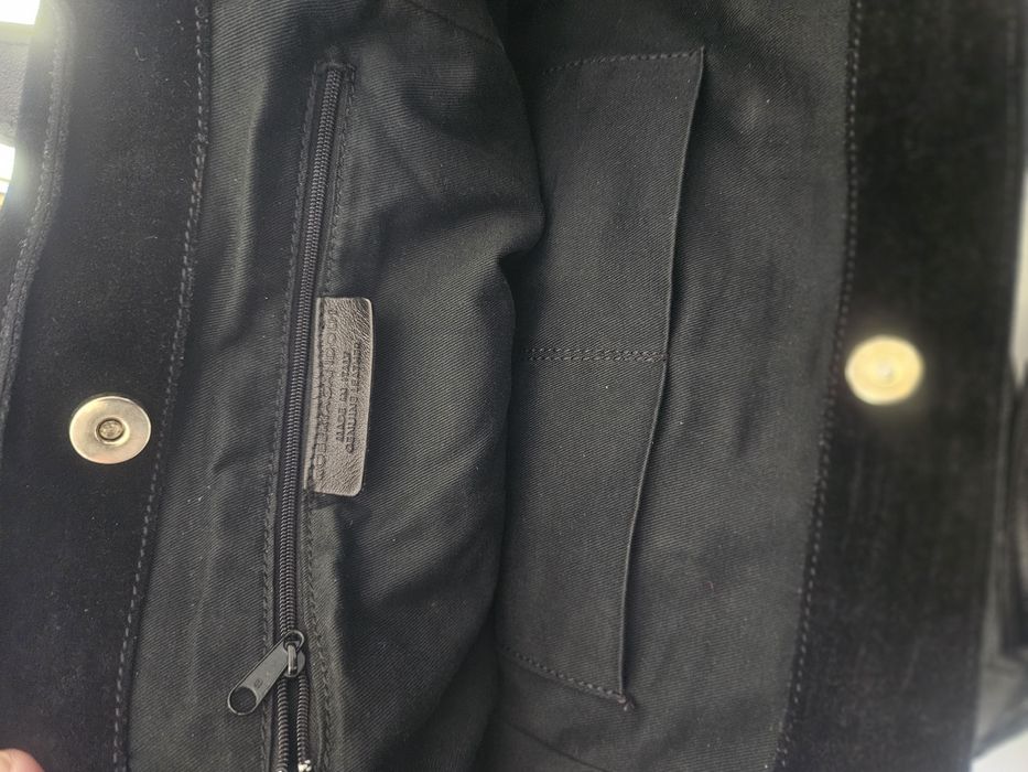 Poseta neagra piele cu piele întoarsă