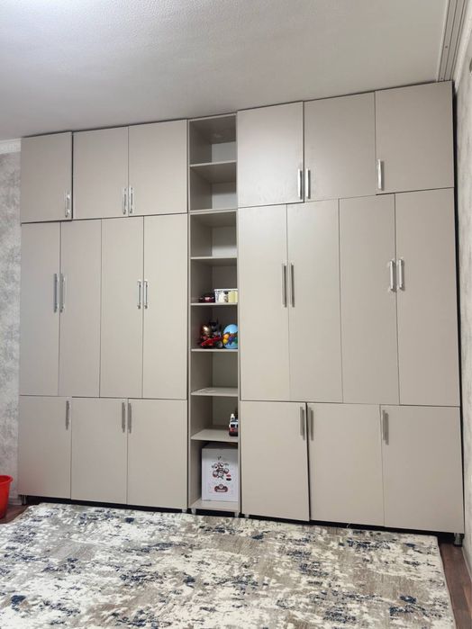 Срочно продаётся большая квартира метро Шахристан