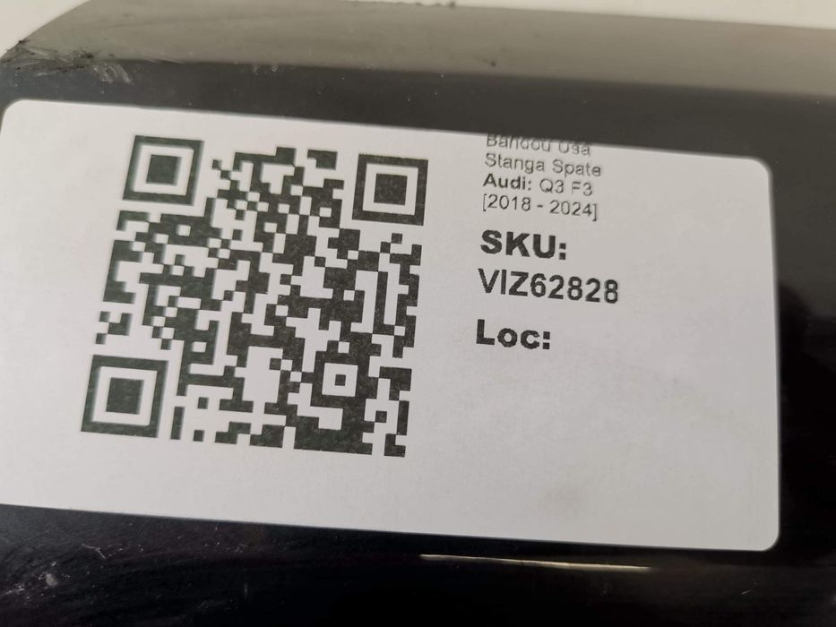 Ауди Q3 / Audi Q3 F3 [Лява задна странична лайсна, S-Line оригинален,