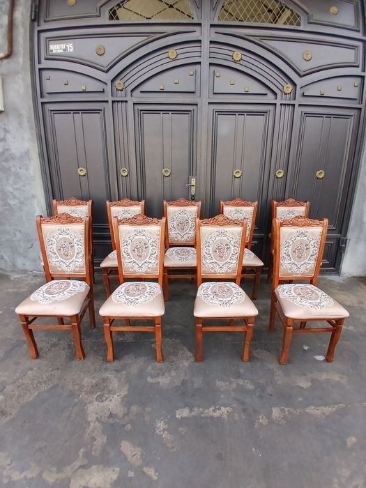 Prakatga stol stul zontik (4×8) shirma chinni idish beriladi.