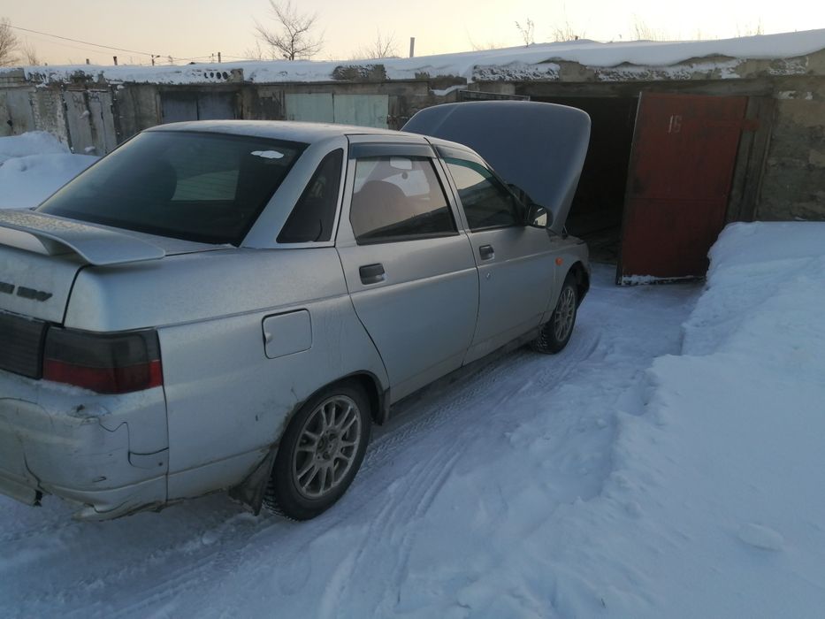 Продам ваз 2110.