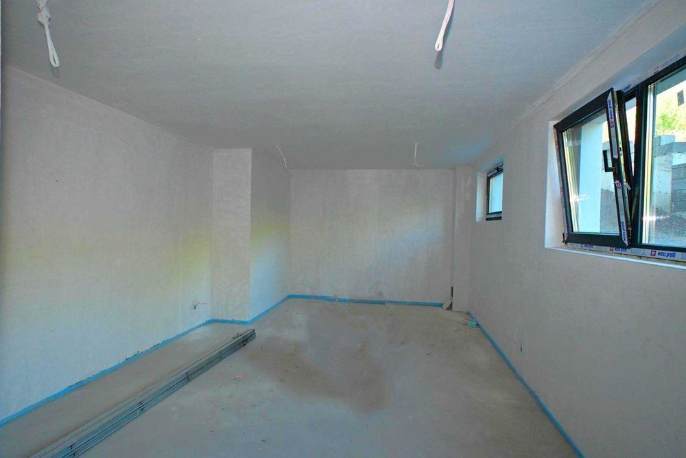 Продава се Къща в Перник, Драгановец - 264 кв.м за 744 €/кв.м - Снимка #11