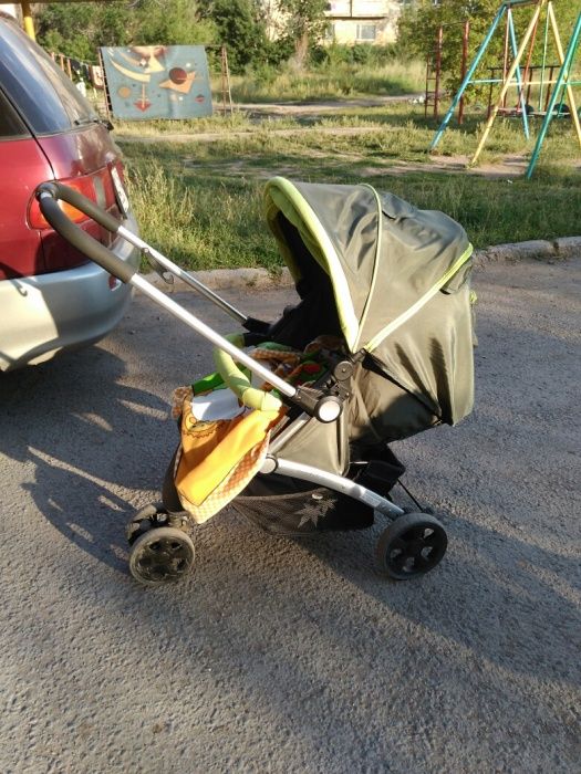 Продаю коляску в отличном состоянии.
