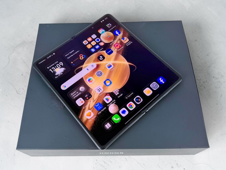 Honor Magic V3 512GB 12RAM Black Перфектен! Гаранция!