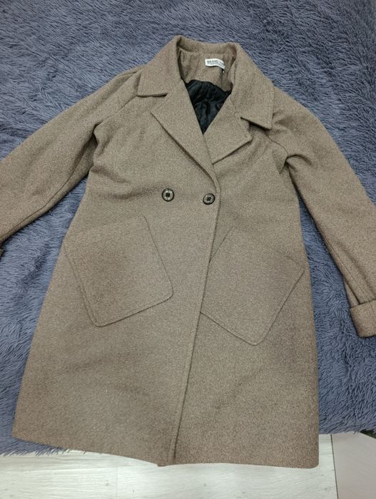 Продам куртки женские