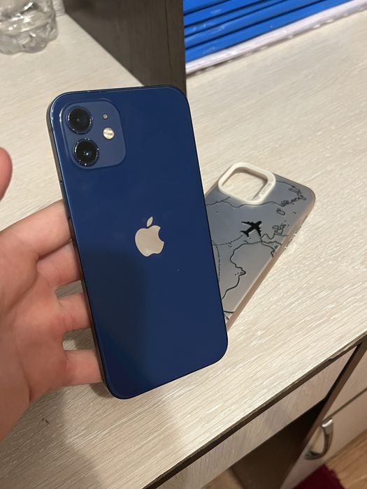 Айфон 12, 64гб!!