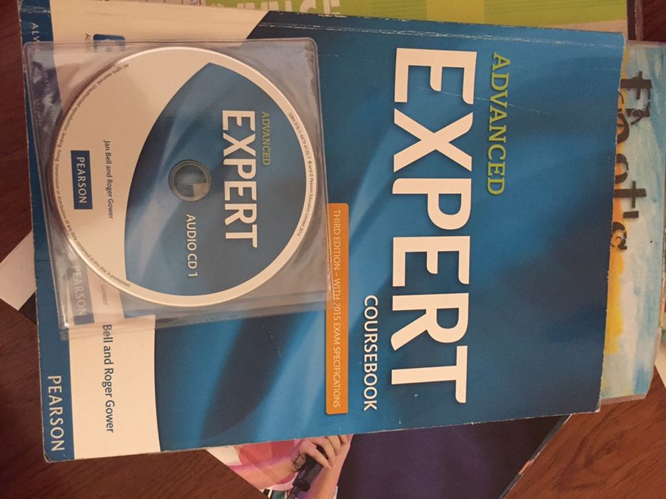 Учебник и учебна тетрадка Expert