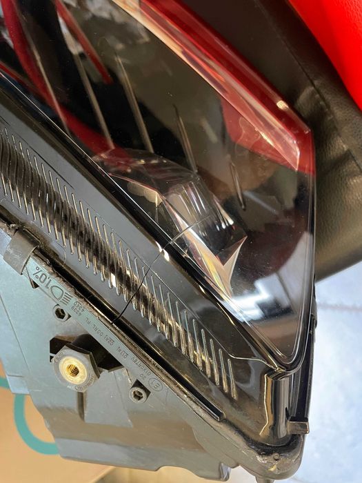 Фар Десен за Шкода Октавия оборудван