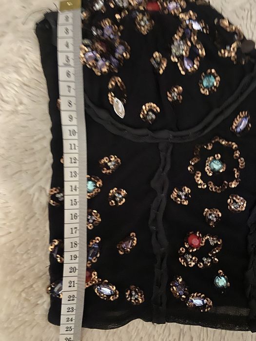 Top select cu pietre