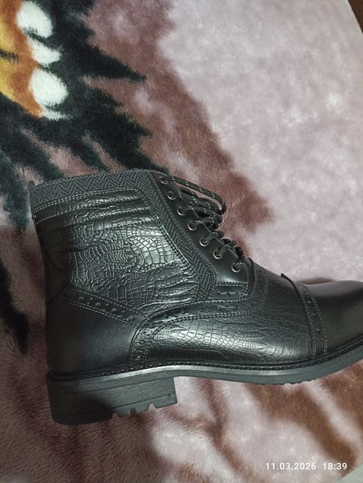 продам туфли 43 размер