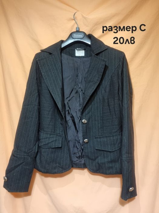 Дамски костюм 2 част