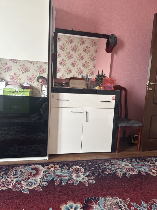 Спальный гарнитур