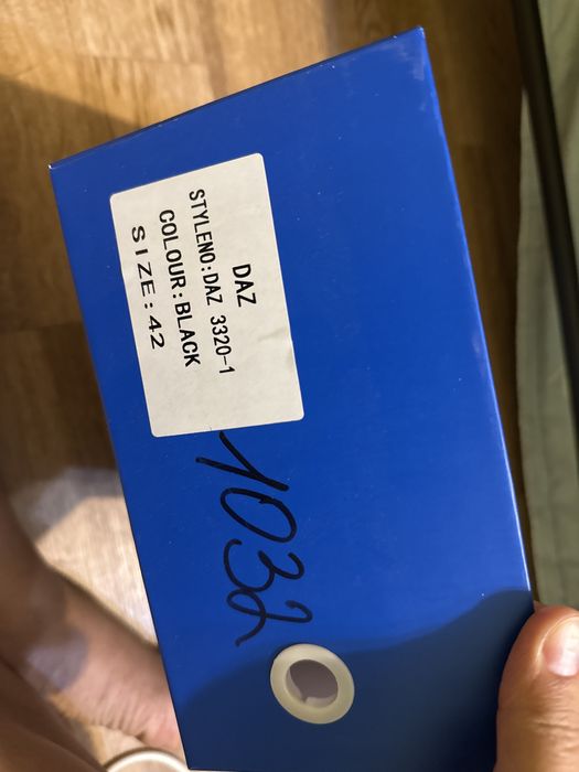 Обувь 42 размера