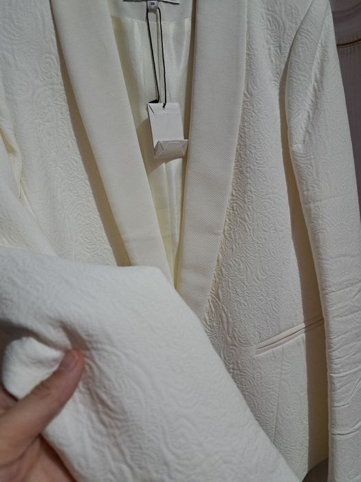 Костюм сатылады. 5000  тг