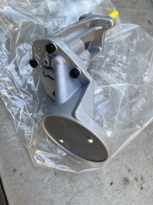 Pompa ulei noua dacia 1300 1310 nova papuc si sport