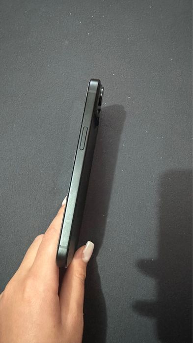 Iphone 15-128gbb