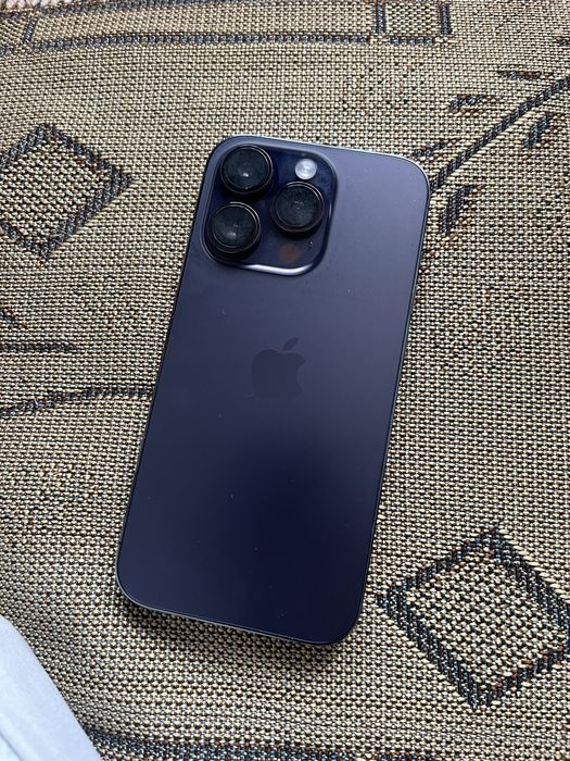 Продам iphone 14 pro