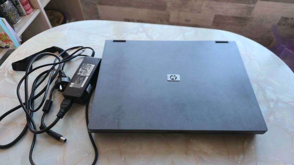 Лаптоп HP Compaq 6710b