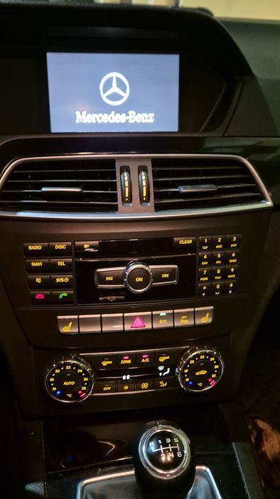 Mercedes C Class 200 BlueEFICIENTY( vând sau schimb cu lemn)