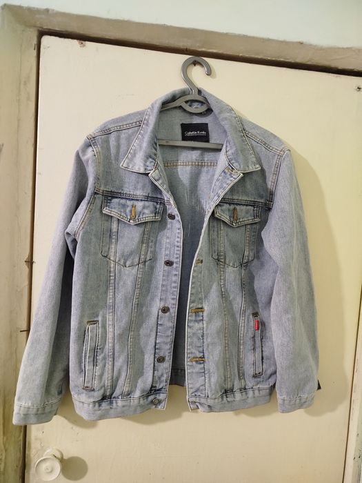 Продам джинсовые куртки.